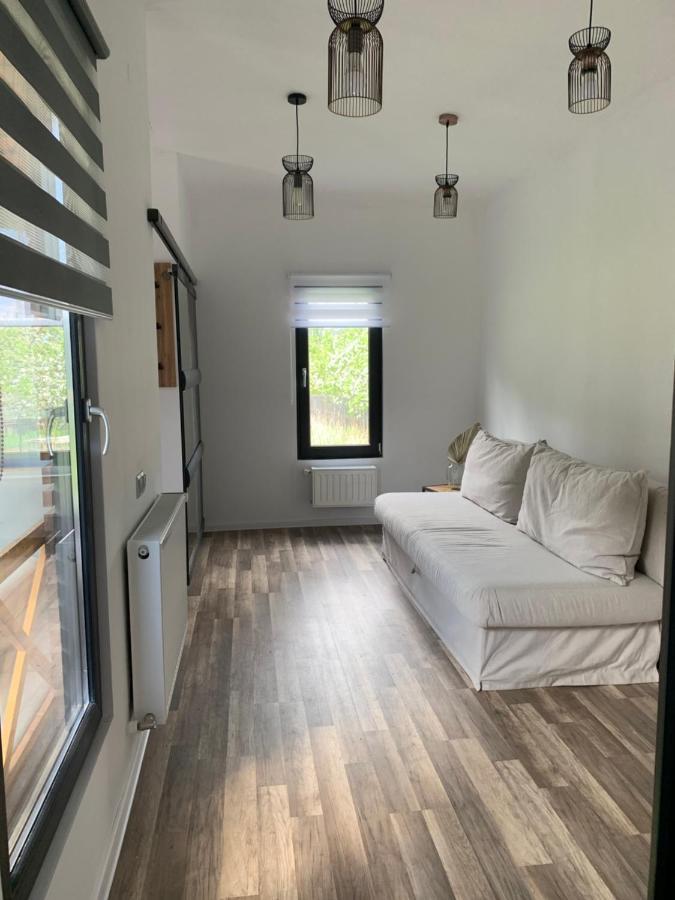 Tiny Retreat *
